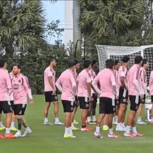 九游游戏中心-迈阿密跟队：梅西/苏牙/德保罗正常训练，阿连德等人仍缺席