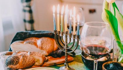 B体育官方：用科技点亮你的运动之路